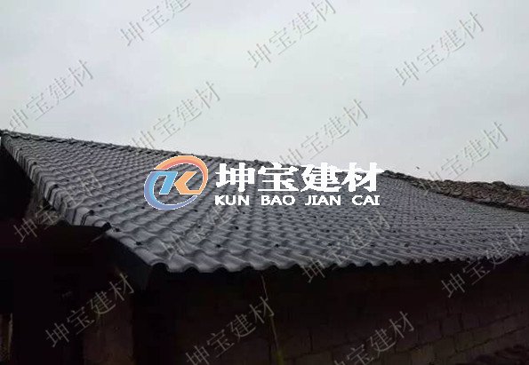 剛換的樹脂瓦，你覺得怎么樣？