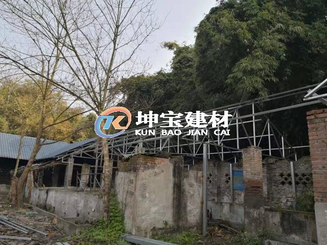 還在為舊房屋面翻新承重問題考慮嗎?，樹脂瓦幫你解決承重！