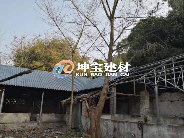 還在為舊房屋面翻新承重問題考慮嗎?，樹脂瓦幫你解決承重！